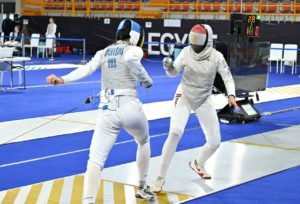 ملك حمزة ونورا منير ويارا الشرقاوي يتأهلن للأدوار الاقصائية بكأس العالم لسلاح الشيش