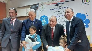 احتفالا بيوم اليتيم.. “جامعة القاهرة” ترسم البسمة على وجوه الأطفال في “يوم الخير والعطاء” بكلية الآثار