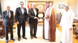 وزير التعليم العالي يبحث مع الأمير عبد العزيز بن طلال سبل التعاون الأكاديمي مع الجامعة العربية المفتوحة ناقش الاجتماع