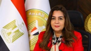 وزيرة التنمية المحلية .. تعلن بدء تطبيق المواعيد الصيفية لفتح وغلق المحال والمطاعم والمقاهى