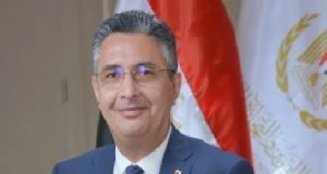 وزير التموين “شريف فاروق” 2 جنيه حدا أقصى لسعر رغيف الخبز السياحى وزن 80 جراما