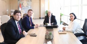 وزير التعليم العالي يبحث سبل تعزيز التعاون مع المجلس الثقافي البريطاني