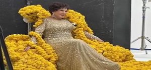 الفنانة الكبيرة “لبلبة” تتألق في أحدث جلسة تصوير لها