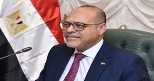 وزير العمل.. حملات تفتيشية فى كل المحافظات لتطبيق القانون الجديد بكل حزم