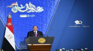 الرئيس “السيسى” يعلن توقيعه على إصدار “قانون العمل الجديد”