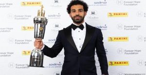 نجم مصر وليفربول “محمد صلاح” يتصدر قائمة المرشحين لجائزة أفضل لاعب بالدوري الإنجليزي
