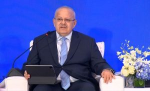 د. “محمد الخشت” يحدد في حوار تليفزيوني مع “عماد الدين أديب” 11 شرطًا لتحول القادة المتطرفين إلى قيادات مدنية