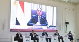 إنطلاق فعاليات المؤتمر العلمي السنوي بالتعاون بين كلية الاقتصاد والعلوم السياسية بجامعة القاهرة