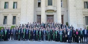 شهدته قاعة الاحتفالات الكبرى بحضور كبار القامات القضائية والقانونية.. احتفال كلية الحقوق جامعة القاهرة