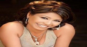 بلاغ يتهم الفنانة “شيرين عبد الوهاب” بالإساءة لمدير صفحاتها في الشيخ زايد