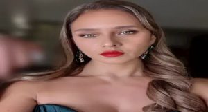 الفنانة “نيللي كريم” تخطف الأنظار بإطلالة جريئة من أحدث ظهور لها على السوشيال ميديا