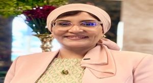 منسق عام جائزة “خليفة التربوية” بمصر  عقد ورش عمل تطبيقية حول مجالات جائزة خليفة عبر تقنية الاتصال المرئي زووم