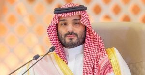 ولى العهد السعودى يجرى اتصالا هاتفيا بأمير قطر ويدين “العدوان الإيرانى”