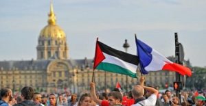 فرنسا تعلن استعدادها للمساهمة في توزيع آمن للمساعدات بـ غزة