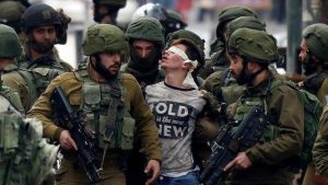 جيش الاحتلال الاسرائيلي يعتقل 60 فلسطينيا من الضفة الغربية بينهم سيدة وأطفال وأسرى سابقين