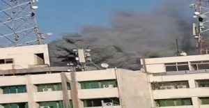 “تنظيم الاتصالات” تعويض العملاء المتأثرين بتعطل الخدمة بعد حريق السنترال