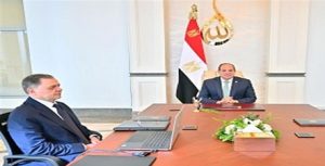 الرئيس “السيسي” يجتمع مع وزير الداخلية