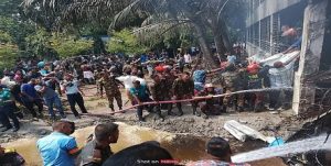 16 قتيلا جراء تحطم طائرة عسكرية سقطت فى حرم مدرسة وكلية ببنجلاديش