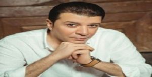 الفنان “مصطفى كامل” نقيب الموسيقيين يقرر شطب 3 مطربين بسبب مخالفات فى الساحل الشمالى والقاهرة