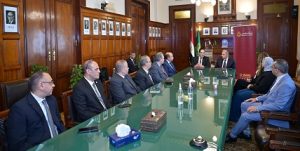 جامعة القاهرة توقّع بروتوكول تعاون مع بنك مصر لدعم تطوير مركز رعاية الحالات الحرجة