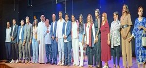 “فريدة حماد ومحمد عزت يبهران الجمهور في رائعة «بليغ والست» على مسرح الحياة”