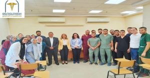 اجتماع موسّع بمستشفيات جامعة حلوان لدعم الأطباء المقيمين وتطوير بيئة العمل الطبية