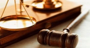 إحالة أربعة وزراء كبار إلى المحاكمة في قضايا فساد