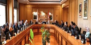 مجلس جامعة حلوان برئاسة الدكتور “السيد قنديل” يدين التصريحات الأخيرة لرئيس الوزراء الإسرائيلي بشأن تهجير الفلسطينيين عبر معبر رفح