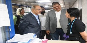استكمال الجولات التفقديه للمدير التنفيذي للمستشفيات  بجوله داخل أبو الريش المنيرة