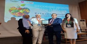 تكريم عدد من قيادات وأعضاء هيئة التدريس بكلية الصيدلة بجامعة حلوان خلال فعاليات مؤتمر “Decoding Health and Wellness” بأكاديمية الأميرة فاطمة