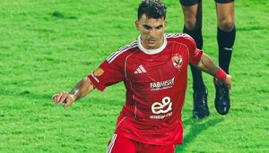 موقف “أحمد سيد زيزو” لاعب الأهلي من اللحاق بمواجهة الأهلي والزمالك