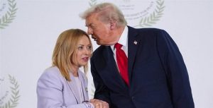 سأجازف..الرئيس الأمريكي “دونالد ترامب” يثني على رئيسة الحكومة الإيطالية “جورجيا ميلوني” إنك جميلة