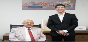 الدكتور “أحمد حمد القائم” بأعمال رئيس مجلس جامعة مصر للمعلوماتية أعلن مجلس الأمناء يعتمد فوز الطالب “محمد أحمد” ربيع بمنحة الدكتورة “ريم بهجت”