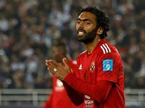 جاب الله يكشف تفاصيل اصابه “الشحات”اليكم بعض التفاصيل