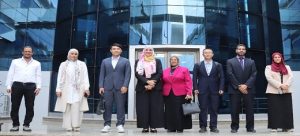 وزارة “التعليم العالي” معهد بحوث الإلكترونيات يستقبل وفد منظمة التنمية والتعاون في الترابط العالمي للطاقة (GEIDCO) بالصين