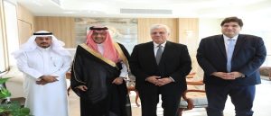 وزير التعليم العالي يبحث سبل تعزيز التعاون مع السفير السعودي بالقاهرة