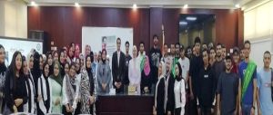 ندوة بكلية الخدمة الاجتماعية بجامعة حلوان لتعريف الطلاب بطرق التعامل مع الأزمات والكوارث