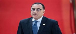 رئيس الوزراء يصدر قرارا بشأن الآليات القانونية لغلق المحال والمراكز التجارية