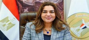 وزيرة التنمية المحلية والبيئة “منال عوض” توحيد لوائح المشروعات وتسريع الخطط الاستثمارية بالمحافظات