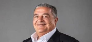 ياسين منصور رئيسا للمكتب التنفيذى للأهلى ومرتجى والجارحى للعضوية