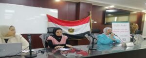 كلية الخدمة الاجتماعية بجامعة العاصمة ( حلوان سابقاً) تعقد ندوة توعوية حول أهمية الكشف المبكر عن أورام الثدى