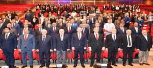 وزير التعليم العالي والأمين العام لاتحاد الجامعات العربية ومحافظ القاهرة ورئيس جامعة العاصمة (حلوان سابقًا) يفتتحون المنتدى الخامس لاتحاد رؤساء الجامعات الروسية والعربية
