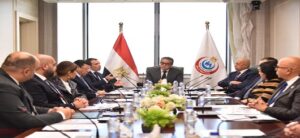 الدكتور خالد عبدالغفار يترأس اجتماع مجلس إدارة هيئة الإسعاف المصرية