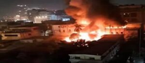 حريق مروّع في ملهى ليلي بالهند يودي بحياة 25 شخصًا علي الأقل