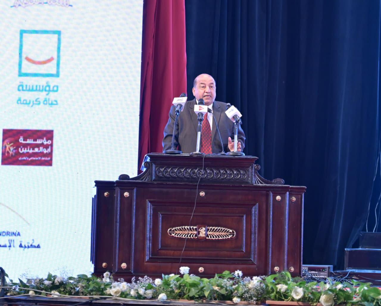 قاعة الاحتفالات الكبري بجامعة القاهرة تحتضن فعاليات شهر التطوع للتحالف الوطنى للعمل الأهلي التنموي بمشاركة آلاف المتطوعين من مختلف المحافظات