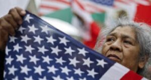 واشنطن تعلن تعليق إجراءات تأشيرات الهجرة من 75 دولة .. من بينها مصر والعراق