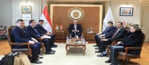 وزير التعليم العالي يستقبل سفير طاجكستان بالقاهرة لبحث آفاق التعاون في مجالات التعليم العالي والبحث العلمي