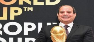 الرئيس “السيسي” يستقبل مجسم كأس العالم في حضور أشرف صبحي وأبو ريدة