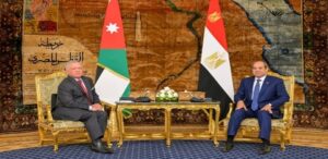 الرئيس “السيسى” وملك الأردن يشددان على أهمية خفض التصعيد والتوتر الإقليمى
