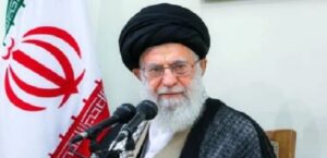القناة الـ12 العبرية تعلن مقتل مرشد إيران الأعلى علي خامنئى